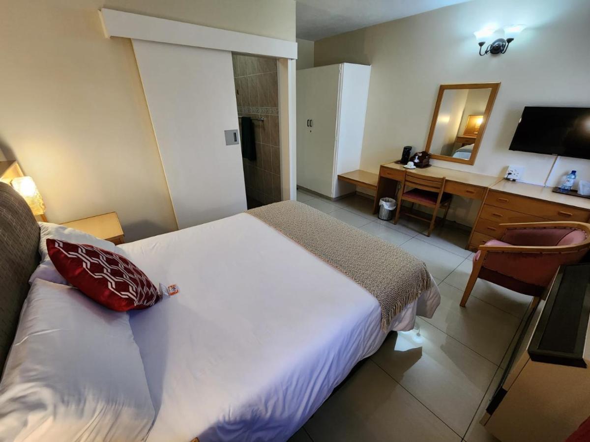 Royal Hotel เลดี้สมิธ ภายนอก รูปภาพ
